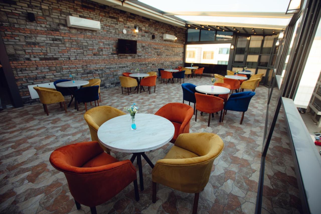 La Corne Hotel Баку Екстериор снимка